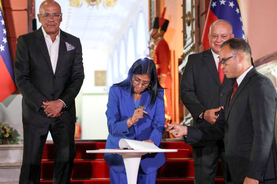 Ley de Amnistía. El Gobierno de Delcy Rodríguez pacta con la oposición para imponer la agenda de Trump en Venezuela